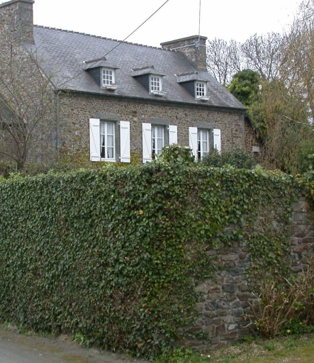 Maison, 28 rue du Clos Collet (Etables-sur-Mer fusionnée en Binic-Etables-sur-Mer en 2016)