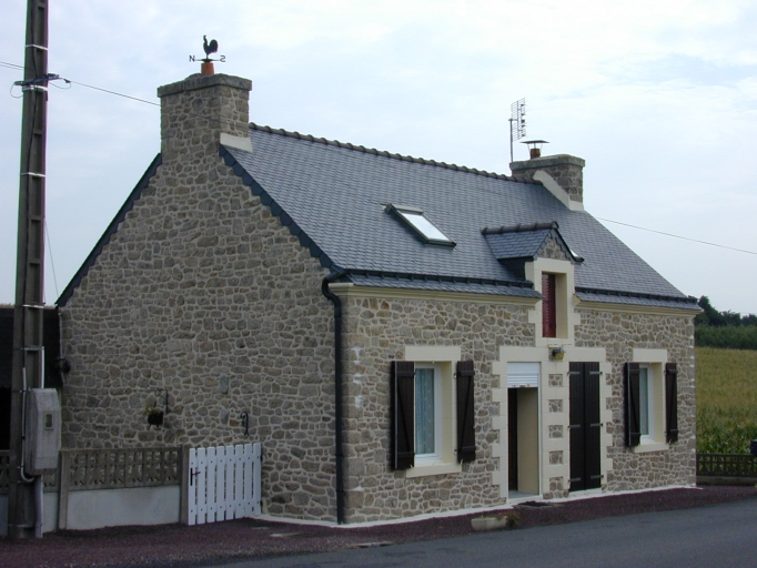 Maison, Kerrivalain (Bieuzy fusionnée en Pluméliau-Bieuzy en 2019)