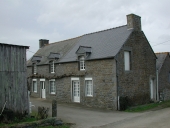 Ferme, actuellement maison, les Chapelles (Saint-Pierre-de-Plesguen fusionnée en Mesnil-Roc'h en 2019)