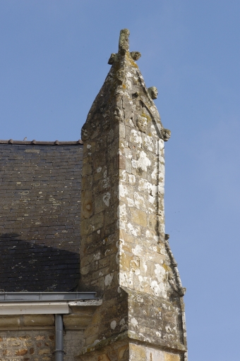 Décor d'architecture : 2 pinacles