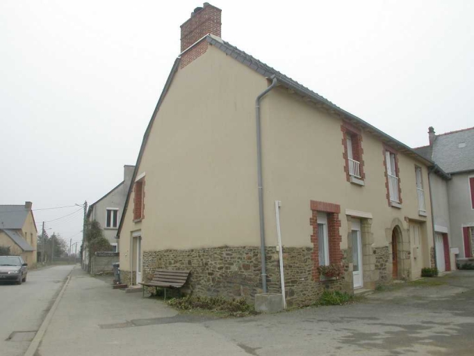 Maison, 4 rue des Champs des cours (Saint-Domineuc)