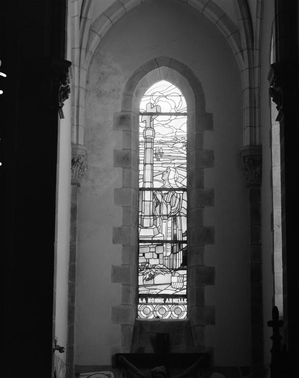 Verrières (4) (baies 7, 8, 9, 10), église paroissiale Saint-Pierre (Arradon)