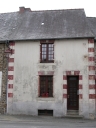 Maison, 14 place de l'église (Hédé)