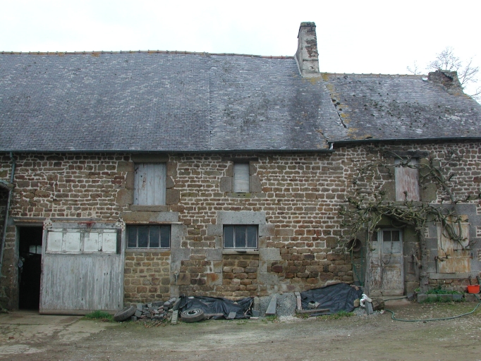 3ème ferme, le Chemin (Sens-de-Bretagne)