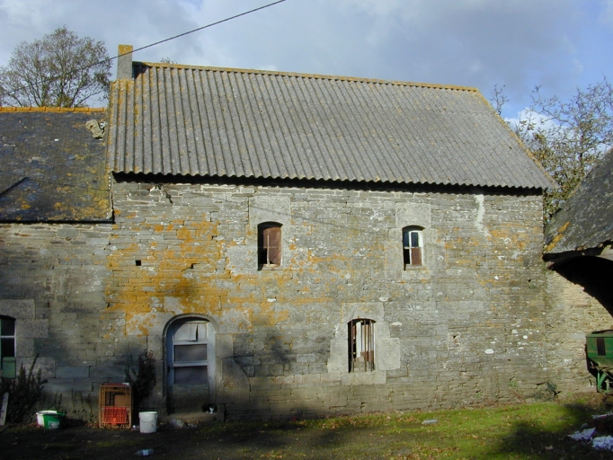 Ferme, Cosquéric (Pluméliau fusionnée en Pluméliau-Bieuzy en 2019)