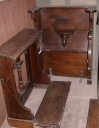Paire de stalles de célébrant