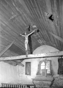 Croix (crucifix) : Christ en croix, chapelle Saint-Guénolé (Gourin)