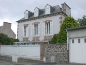 Maison, 19 rue Paul de Foucaud (Saint-Quay-Portrieux)