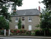 Maison, la Croix rouge (Paimpont)