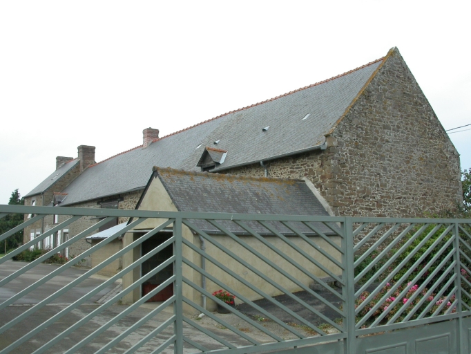 Ferme, le Chênot (Saint-Père-Marc-en-Poulet)