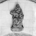 Groupe sculpté (d'applique) : Vierge de pitié (2), église paroissiale Saint-Méen (Ploéven)