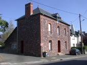 Maison, 13 rue de Montfort ; rue des Lilas (Iffendic)