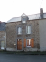 Maison, 22 rue du Relais de poste, le Vieux Bourg (Miniac-Morvan)