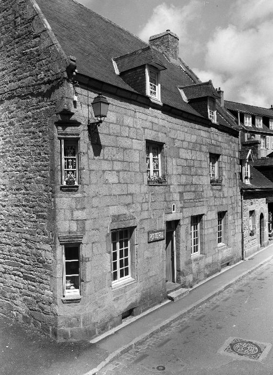 Maison de négociant, 9 rue Amiral-Réveillère (Roscoff)