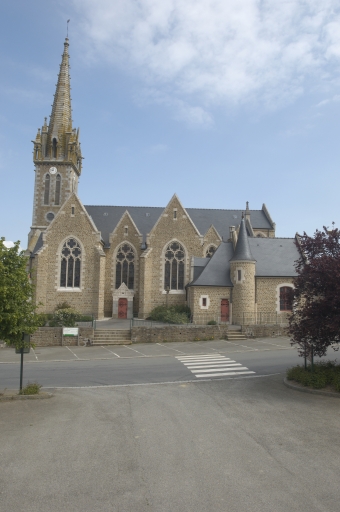 Église paroissiale Saint-Martin (La Bazouge-du-Désert)