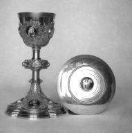 Calice, patène, église paroissiale Saint-Léonard (Fougères)