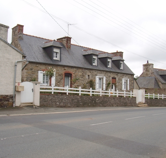 Maisons, 27 rue de Tréguier (Plouguiel)