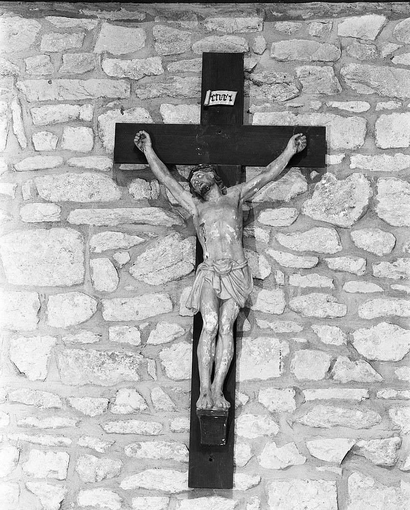 Croix : Christ en croix, chapelle Saint-Martin (Sarzeau)