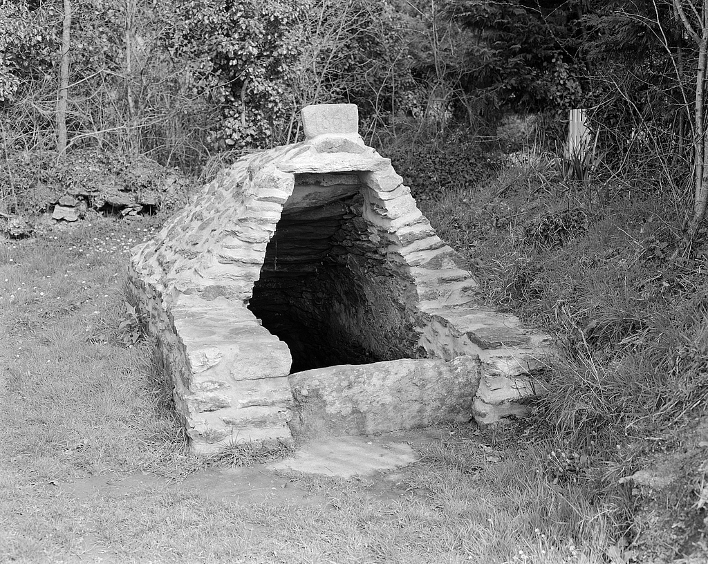 Fontaine, la Grée Penvins (Sarzeau)