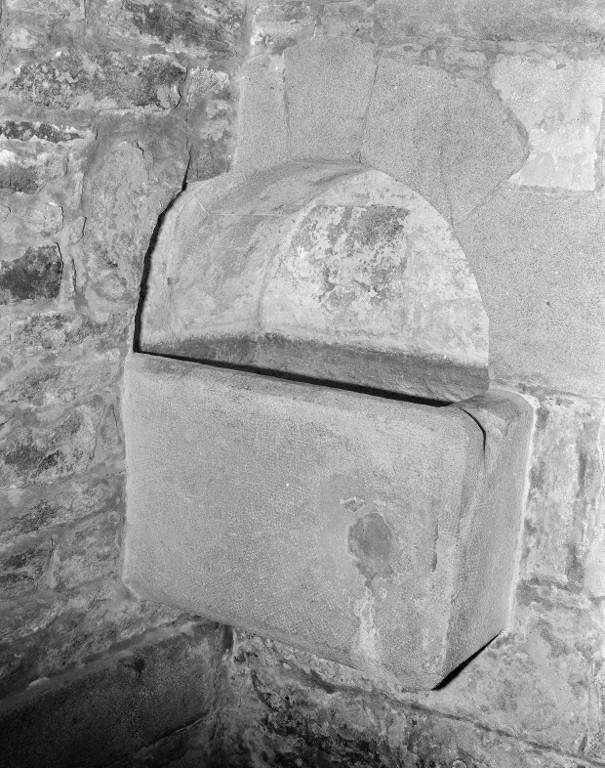Bénitier (2), église paroissiale Saint-Saturnin (Sarzeau)