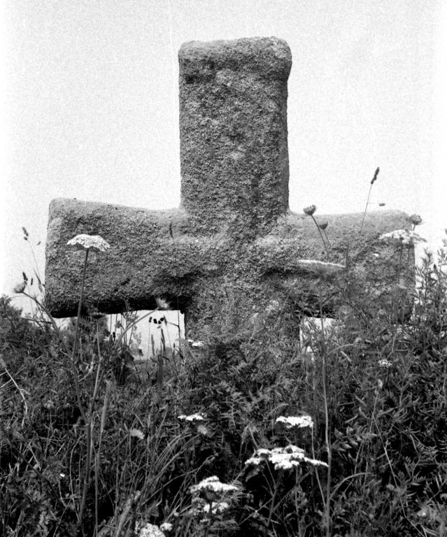 Croix de chemin, Brélévenez (Cléder)