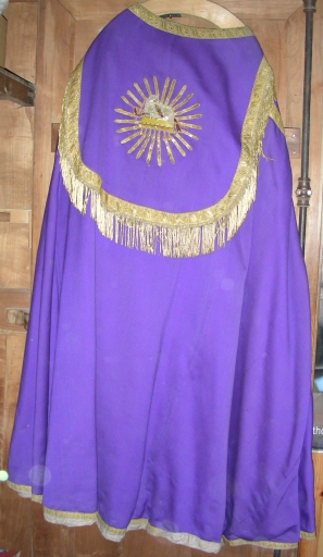 Chape violette 1