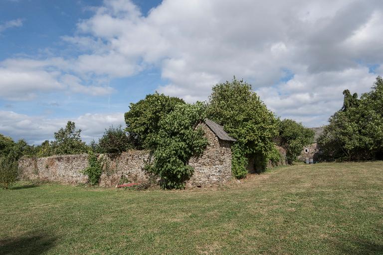 Ferme, Le Launay (Hengoat fusionnée en La Roche-Jaudy en 2019)