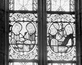 Verrière (3) : apôtres et saints (1 (2), 3), verrière à personnages, église paroissiale Saint-Justin (Guiler-sur-Goyen)