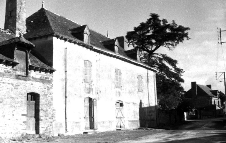 Manoir dit de la Motte (Saulnières)