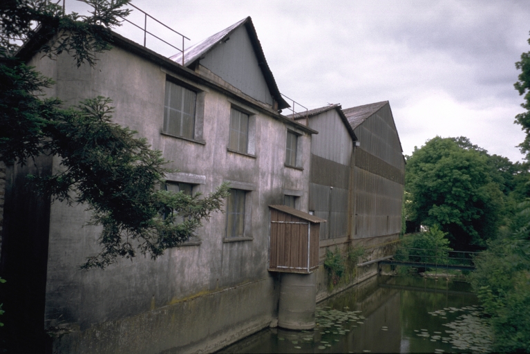 Distillerie de cidre les Pommiaux, actuellement usine de jus de pommes les Pommiaux (Martigné-Ferchaud)