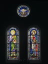 Verrières à personnages des baies 4, 6 et oculus (baie 106) : saint Jean, saint Louis, colombe du saint Esprit