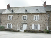 Maison, 2 rue des Ecoles (Saint-Médard-sur-Ille)