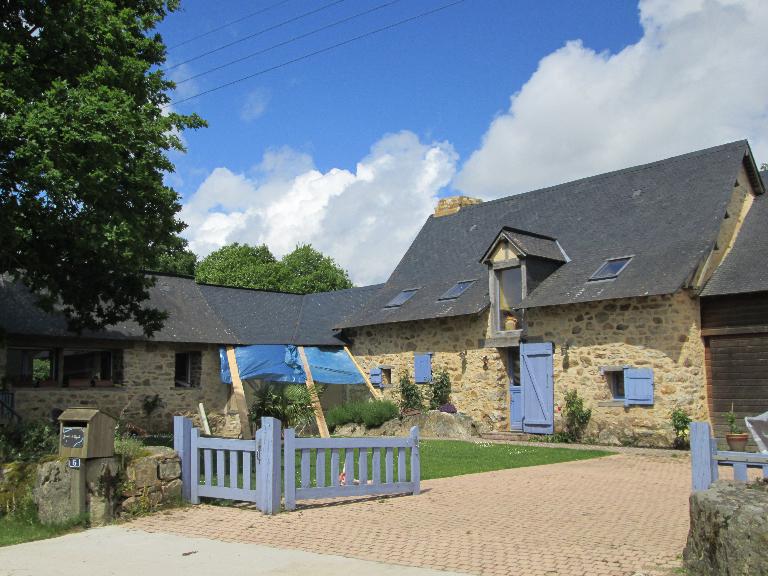 Les maisons et fermes de Combourtillé