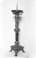 Chandelier d'autel (6), église paroissiale Notre-Dame (Le Quiou)