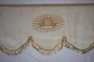 Garnitures de dais de procession (4) 1 (Maure-de-Bretagne fusionnée en Val d'Anast en 2017)