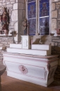 Autel ; gradins d'autel (2) ; tabernacle (maître-autel)