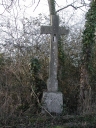 Croix de chemin de la famille Juhel-Delaunay, la Ville Blanche (Bonnemain)