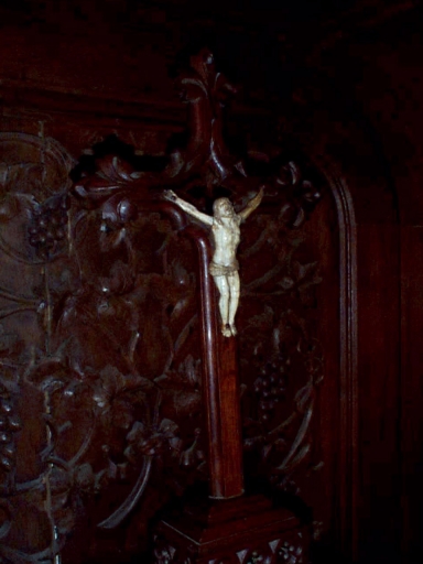 Croix d'autel 1 : Christ en croix