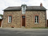 Maison, 5 rue des Quatre frères Trotoux (Hédé fusionnée avec Bazouges-sous-Hédé pour former la commune de Hédé-Bazouges en 2009)