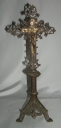 Garniture d'autel 1 : croix d'autel, 4 chandeliers d'autel