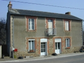 Maison d'un employé du chemin de fer, 34 rue de la Haute Ville (Montreuil-sur-Ille)