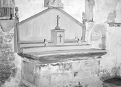 Autel (2, autel secondaire, autel tombeau), chapelle Saint-Jean (Séglien)