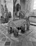 Tombeau (gisant) : saint Ronan, église paroissiale Saint-Ronan (Locronan)