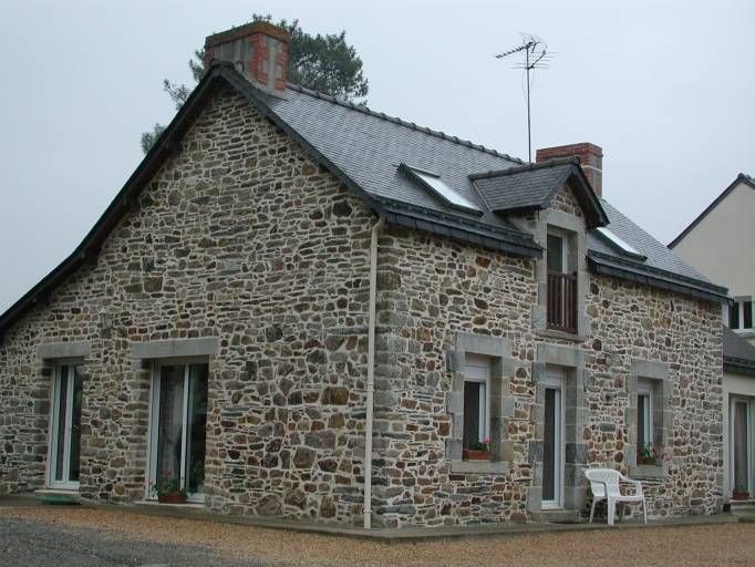 Ancienne ferme, le Bréhon (Bains-sur-Oust)