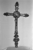 Croix de procession (1), église paroissiale Saint-Milliau (Plonévez-Porzay)