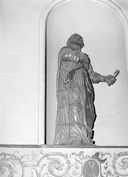 Statue (2, d'applique, grandeur nature) : Saint Gurval, Saint Pierre, église paroissiale Saint-Gurval, place de la mairie (Guer)
