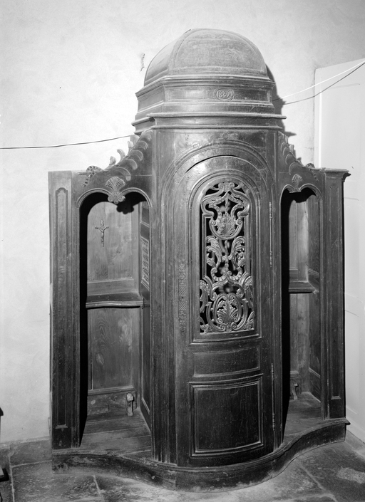 Confessionnal (3), église paroissiale Saint-Guérec (Cléguérec)