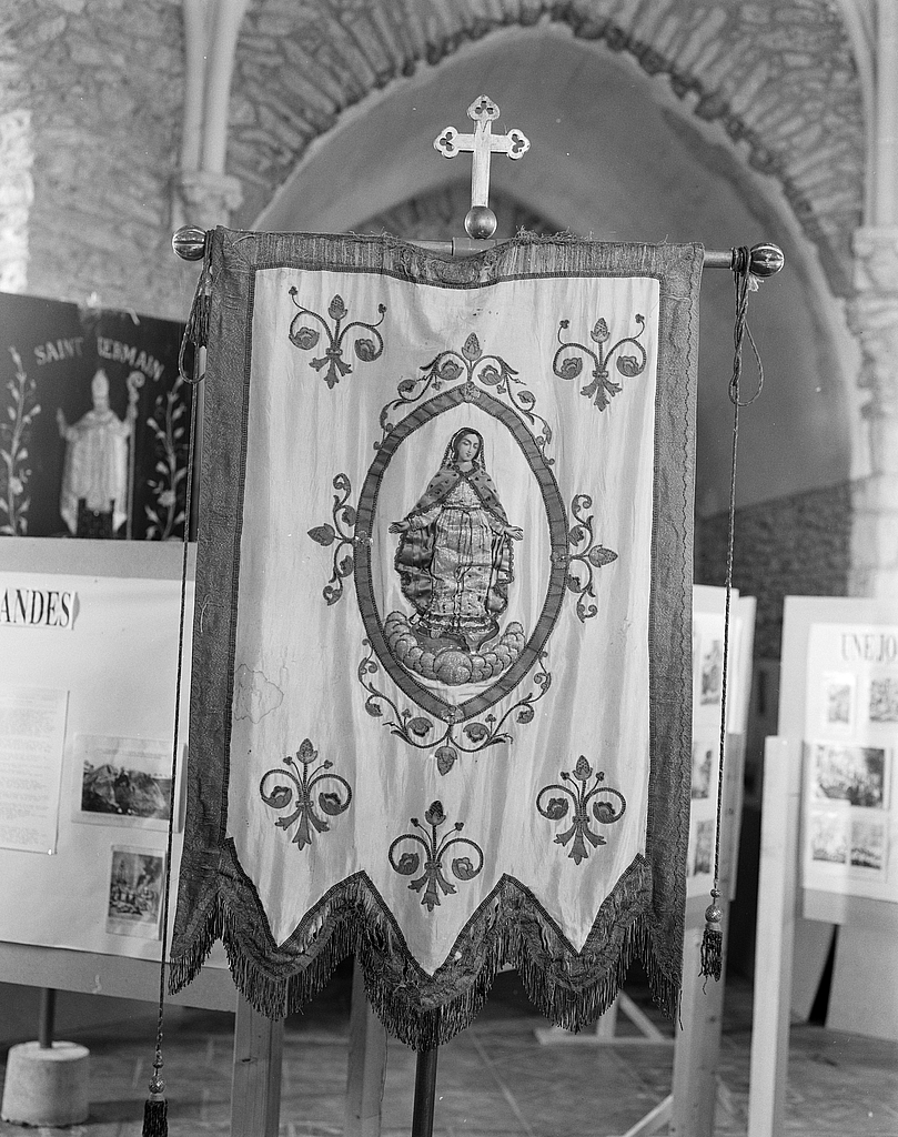 Bannière : Immaculée Conception, chapelle Notre-Dame (Sarzeau)
