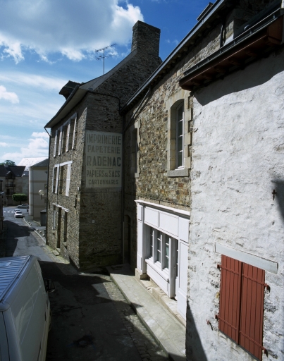Imprimerie et usine d'emballage et conditionnement Gaudichon, puis Gilles et Cie, puis Gilles et Bréhin frères, puis Radenac, 4 rue Hellerie (Vitré)