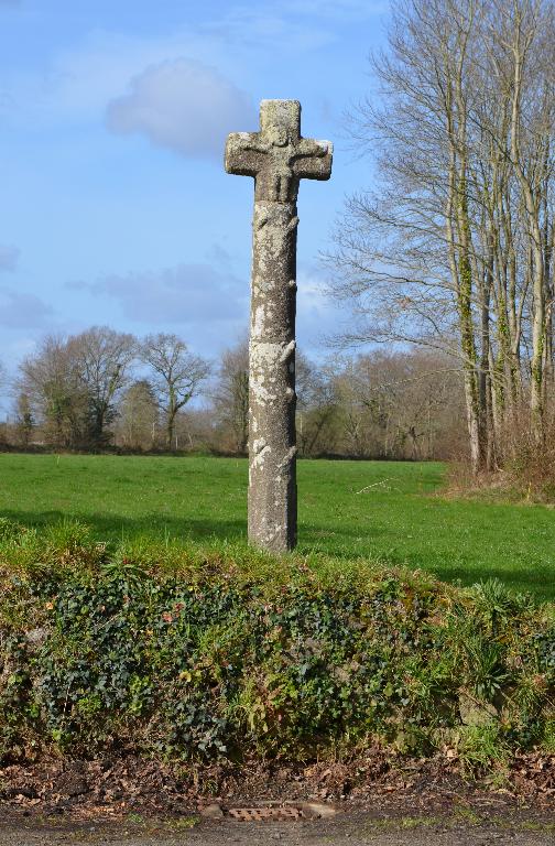 Croix de chemin de Le Launay (Ploubezre)